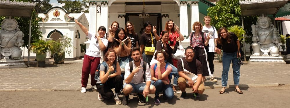 Plugga gratis i Indonesien ett år – stipendium för studenter