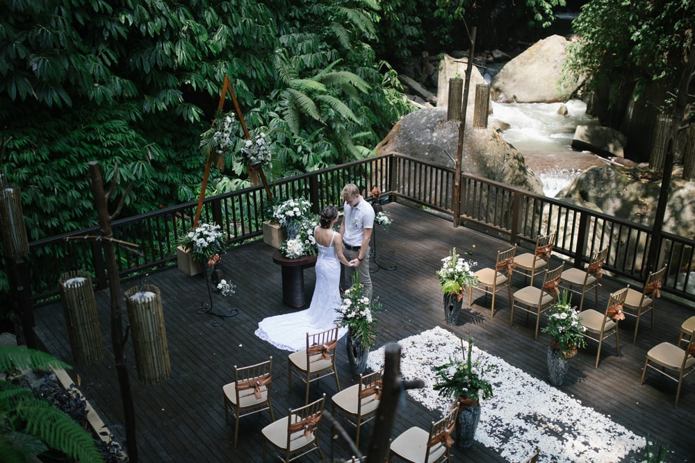 Bali rankas som ett av världens bästa bröllopsresmål 2024